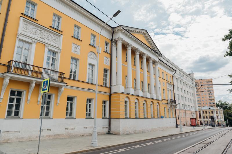 НИУ ВШЭ и компании-партнеры скоординировали подходы к подготовке специалистов топ-уровня в сфере ИИ Иллюстрация к новости: НИУ ВШЭ и компании-партнеры скоординировали подходы к подготовке специалистов топ-уровня в сфере ИИ